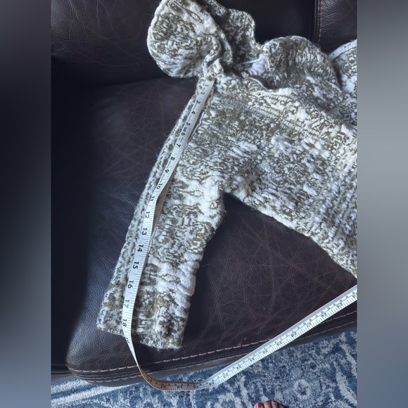 Free People Oversized Hooded Boho crop top Sweater Olive Green Soft Knit Sz XS - Picture 8 of 12